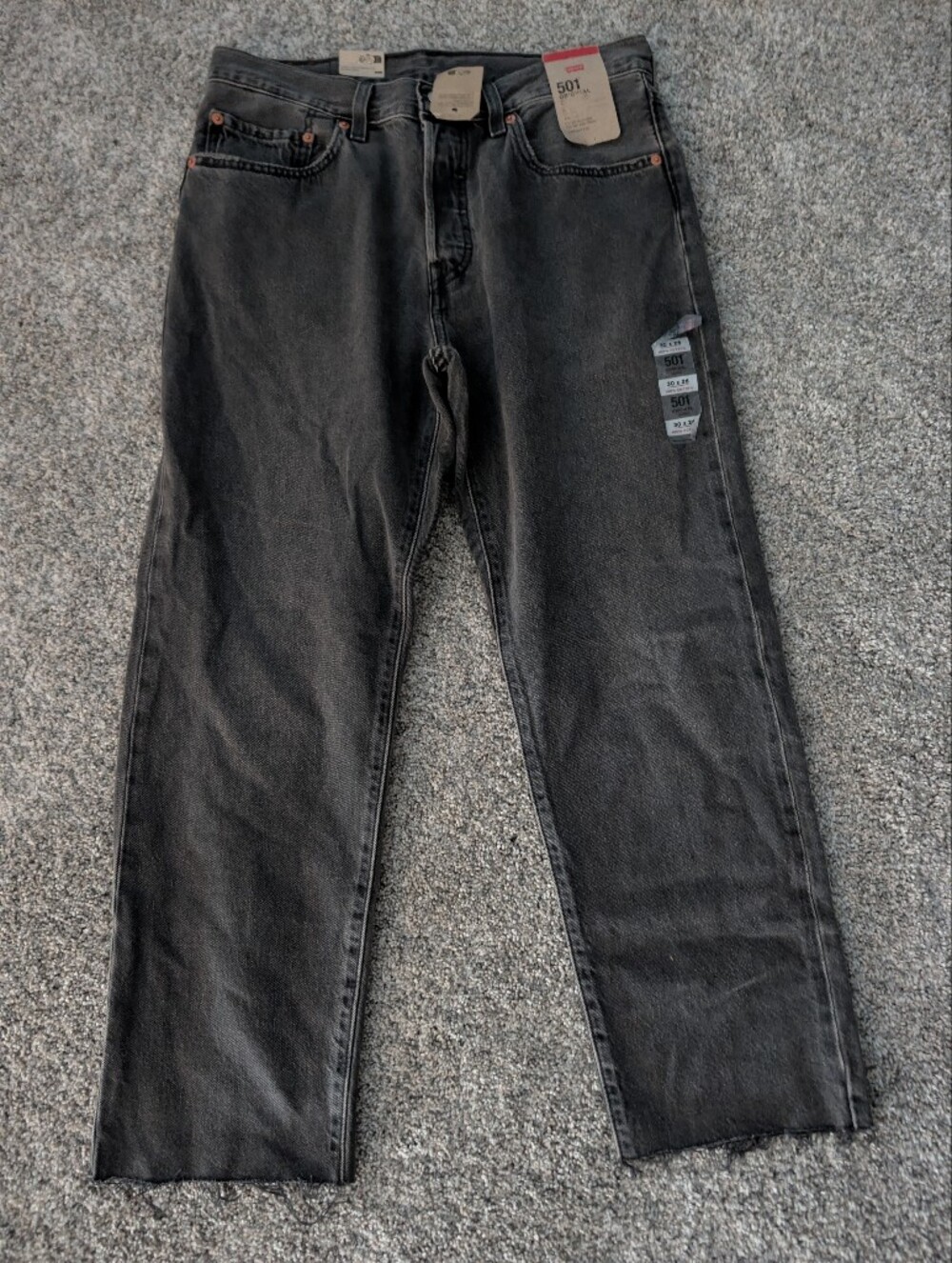 Levi's 501 Original Cropped High Rise Jeans Washed Black Raw Hem 30x26 NWT